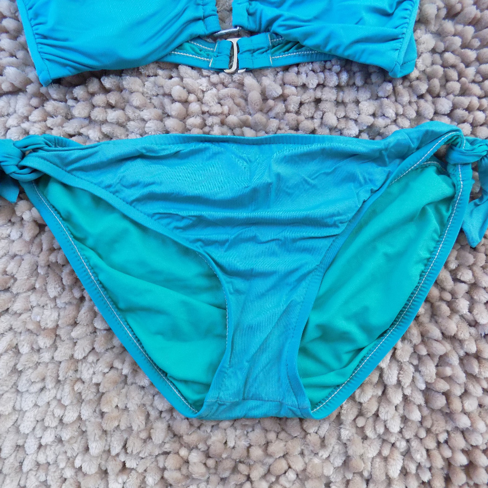 Bikini Top/Bottom - Picture 3 of 3